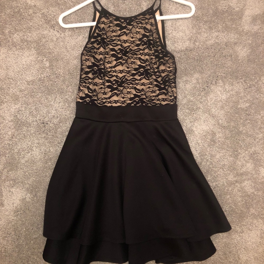 formal lace dress